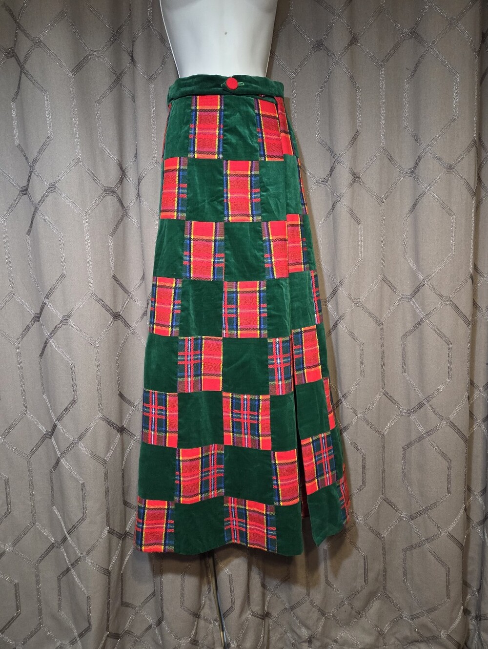 Vintage 70s Walker Mountain Crafts Green Red Plaid Maxi Patchwork Wrap Skirt S